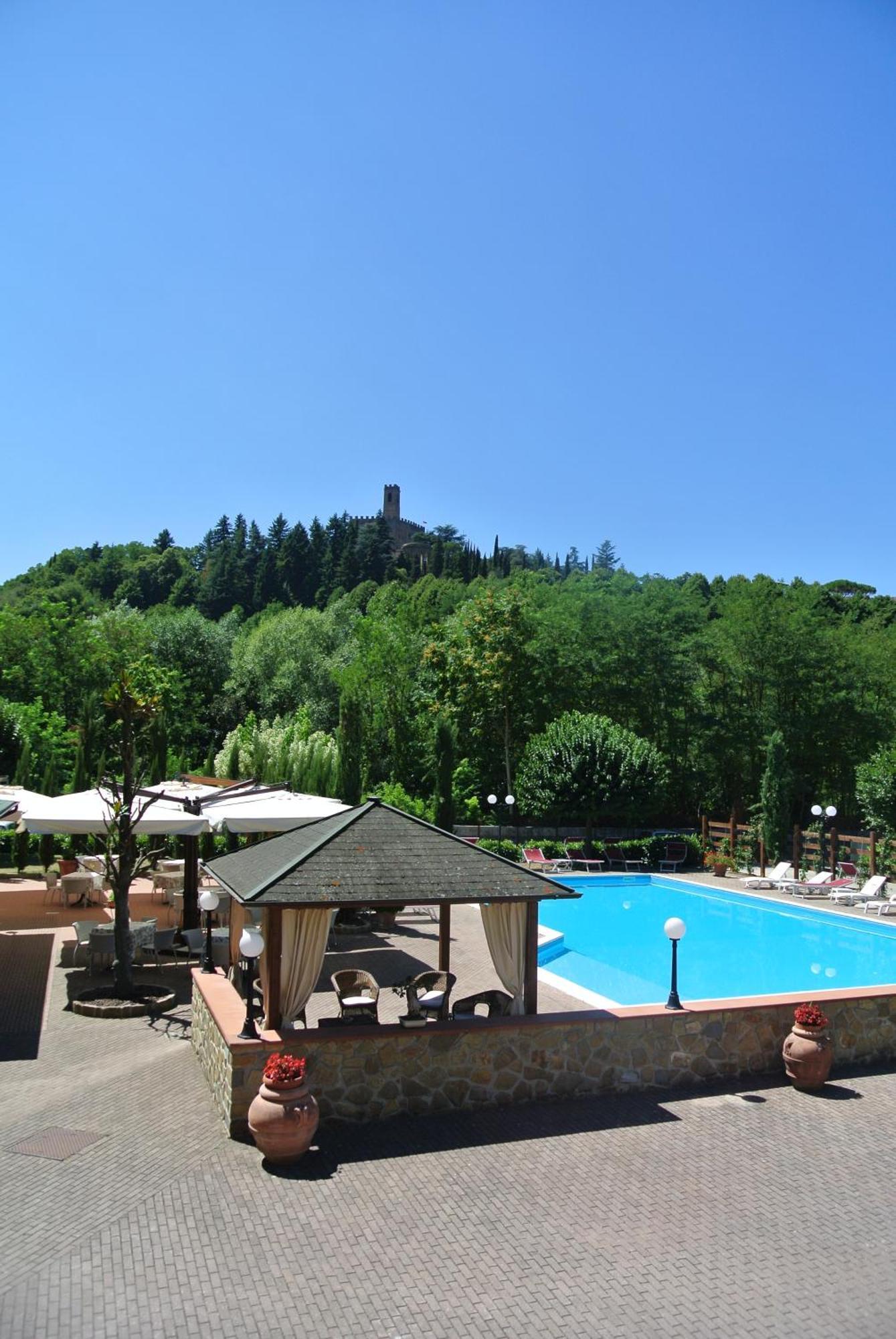 Parc Hotel Poppi Εξωτερικό φωτογραφία